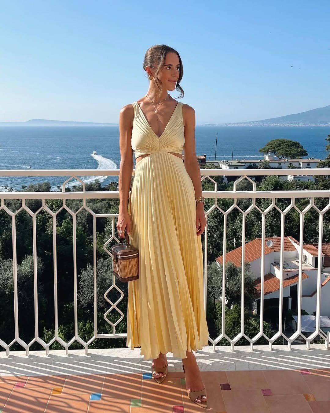 Isabella | Vestido Largo Plisado Elegante para Madre de la Novia 1