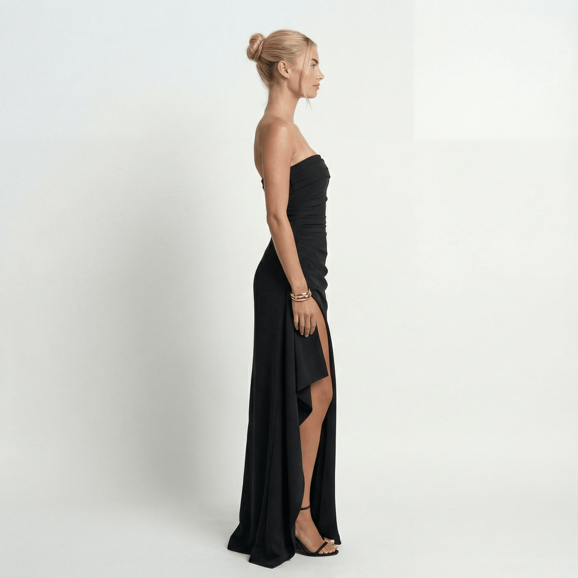 Luz de Luna | Elegante Vestido Largo Mujer Con Hombros Descubiertos - Noa Lagos